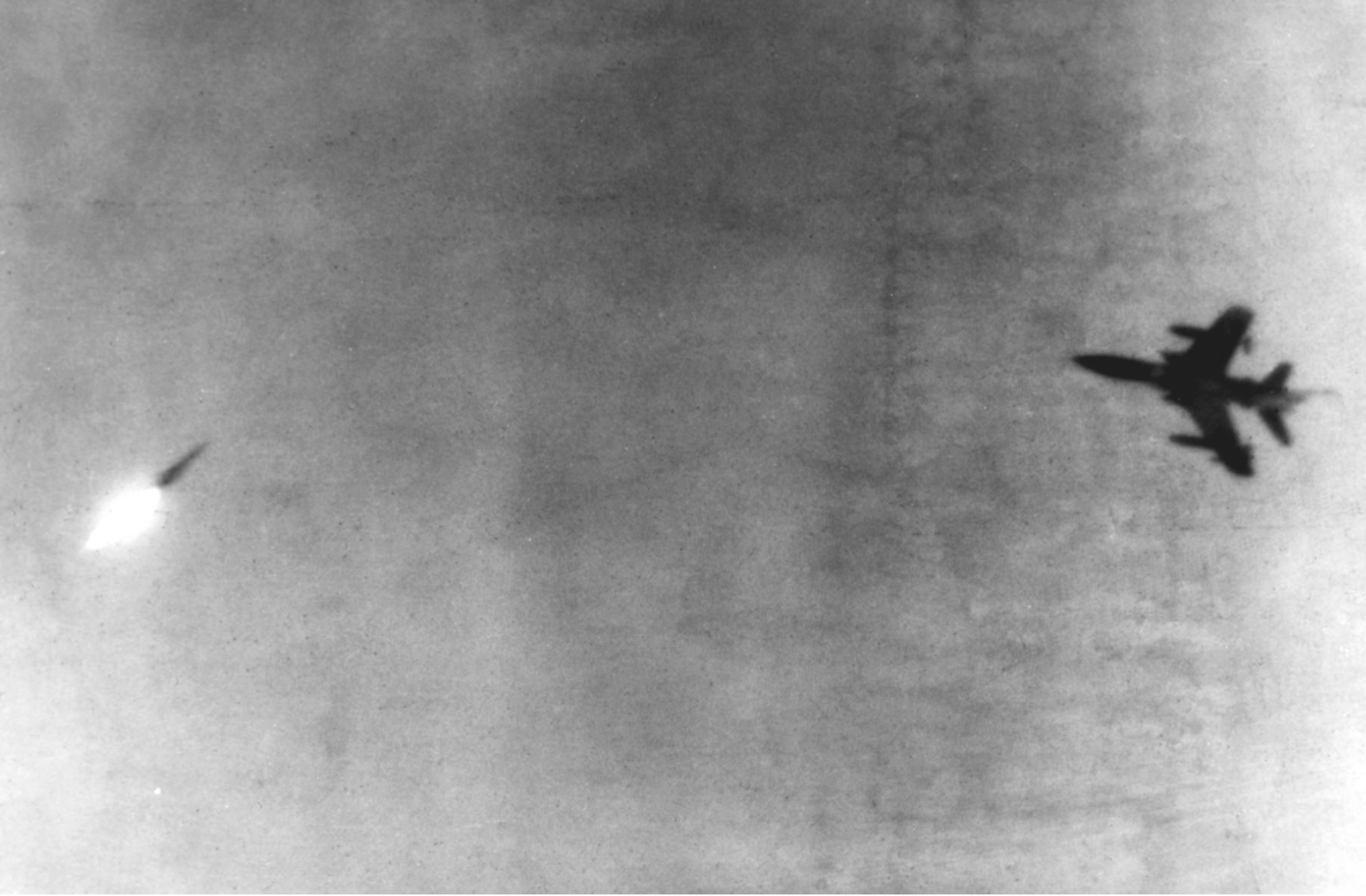 A Wild Weasel attempts to dodge an SA-2
